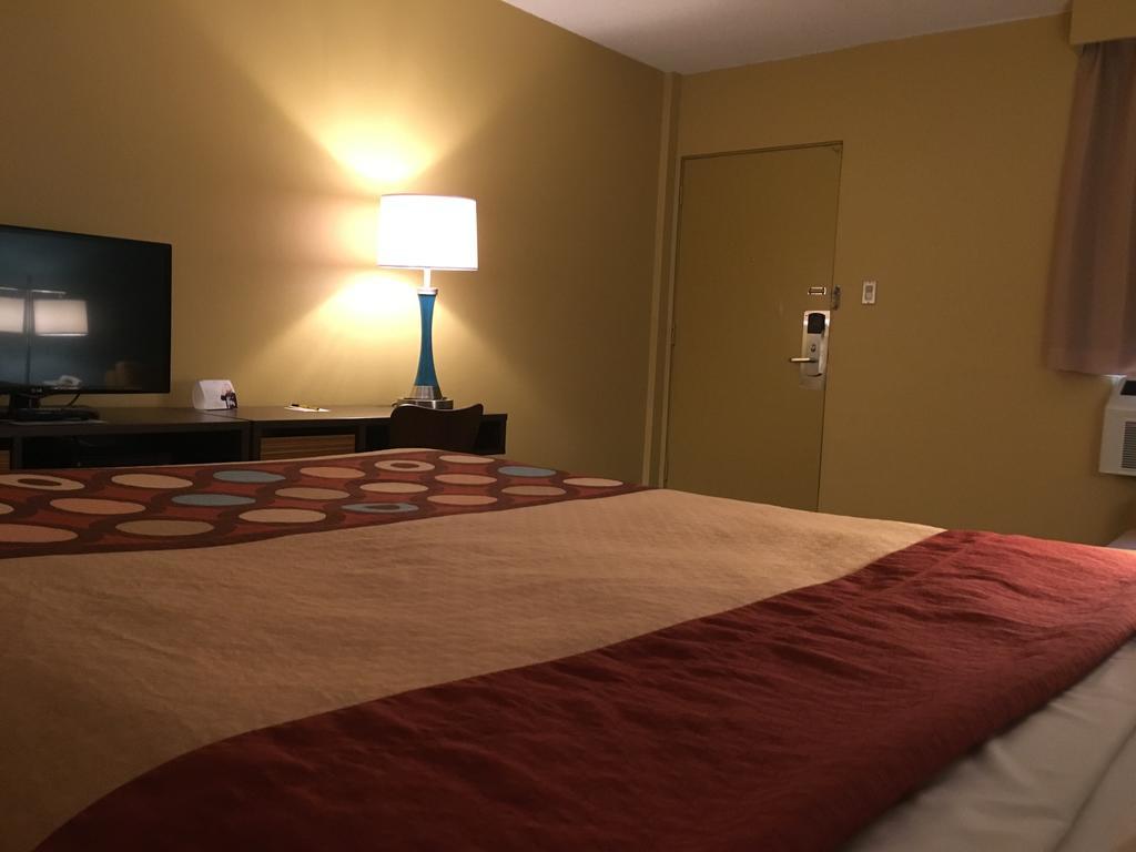 Motel Super 8 By Wyndham Thunder Bay Esterno foto
